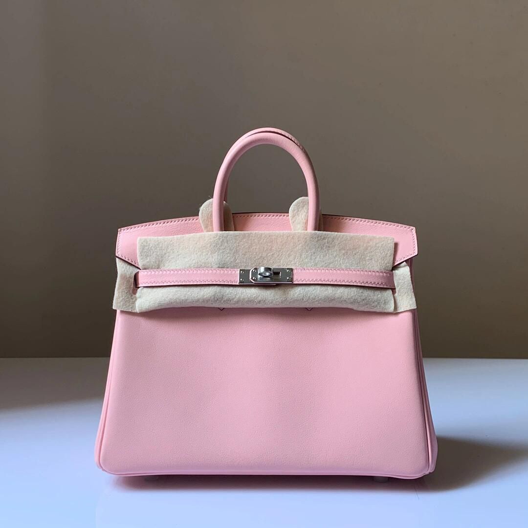 Birkin 25 vs 30 vs 35: Which Size Should You Choose?