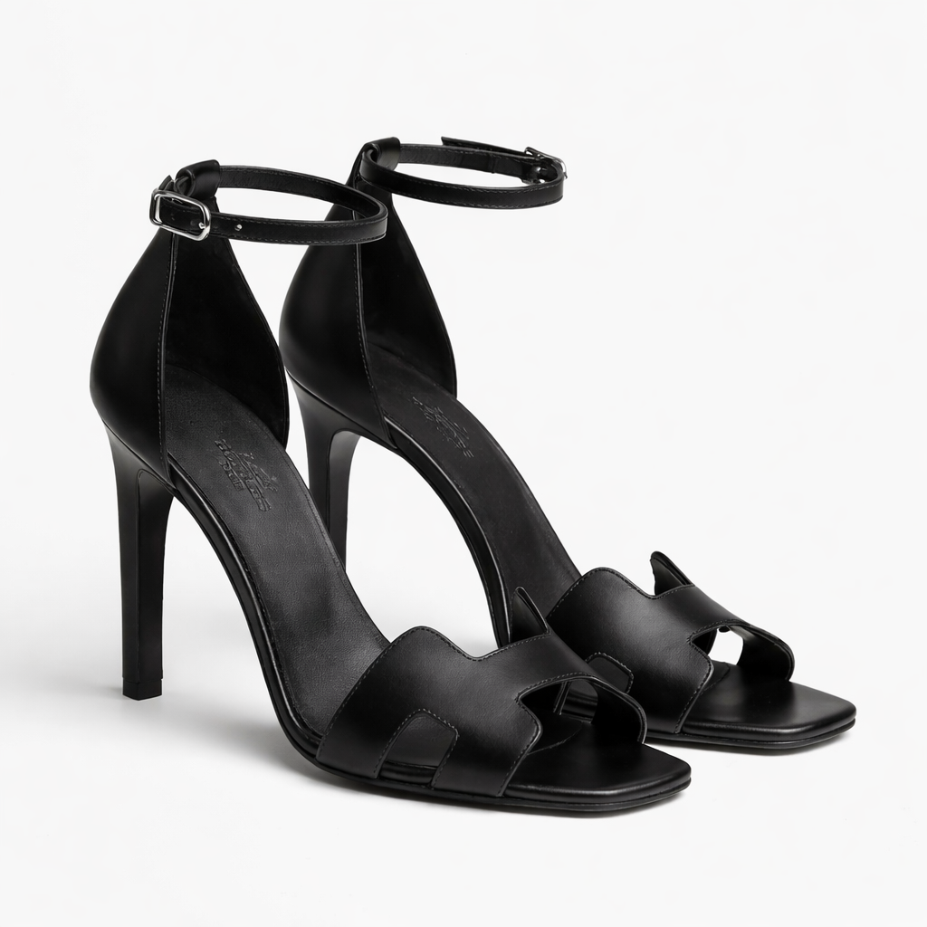 Minimal Leather Sandals – Elegant Flat Summer Slides for Women