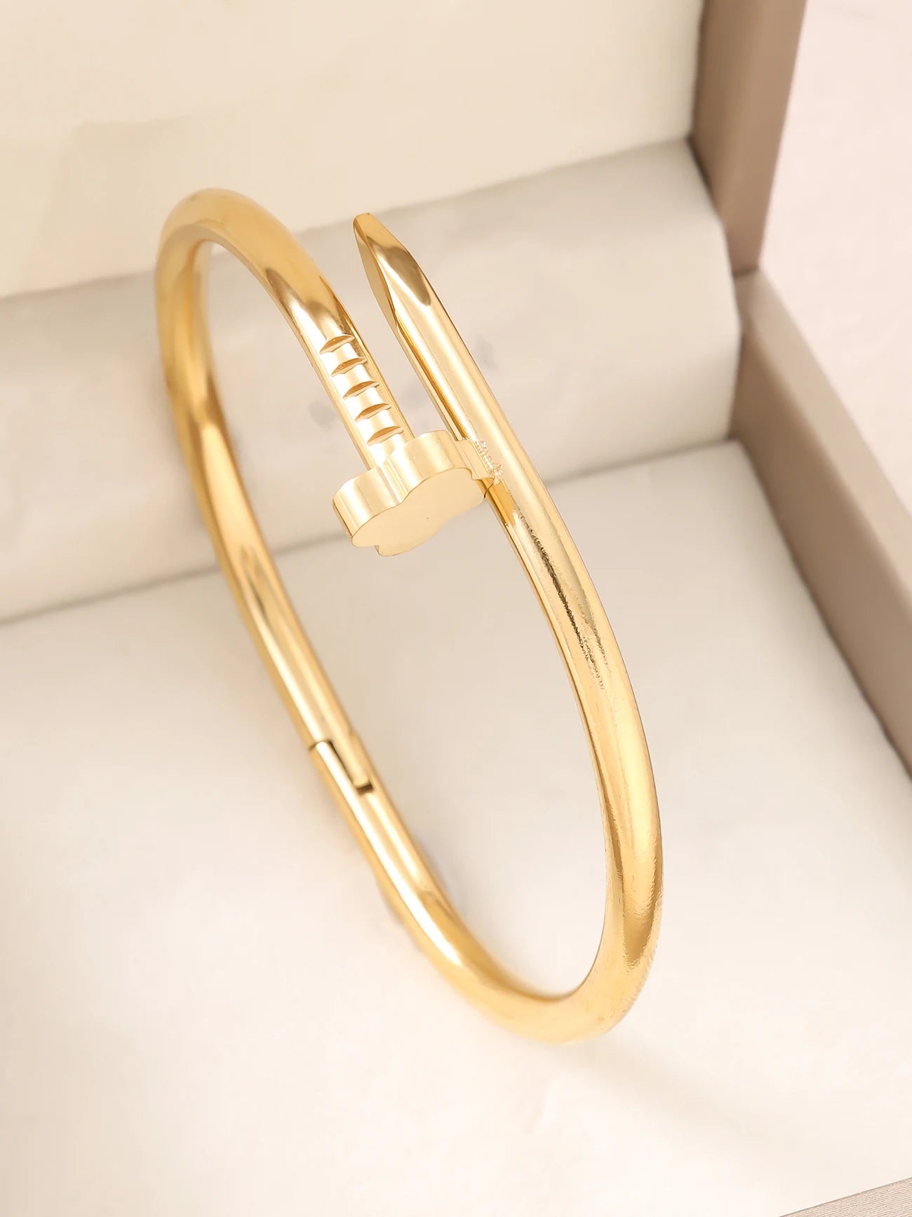 Elegant Bracelet