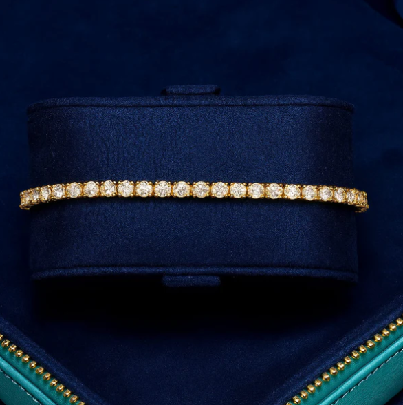 Diamond tennis bracelet