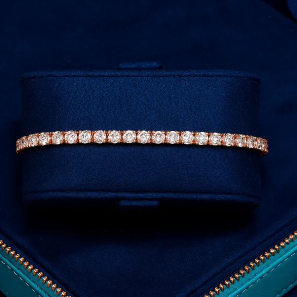 Diamond tennis bracelet
