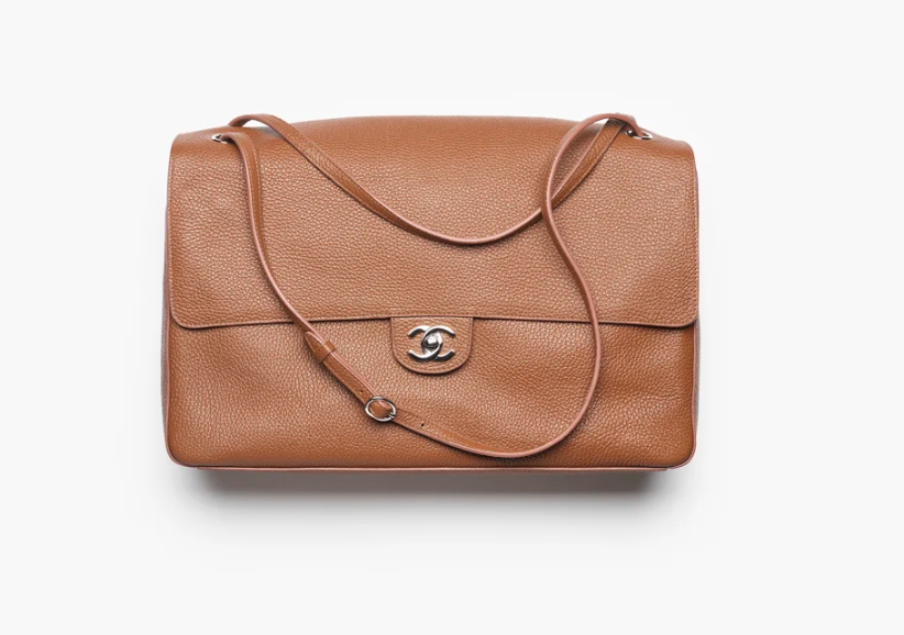 Vintage-Inspired Caviar Leather Work Bag – Large Tan Shoulder Briefcase