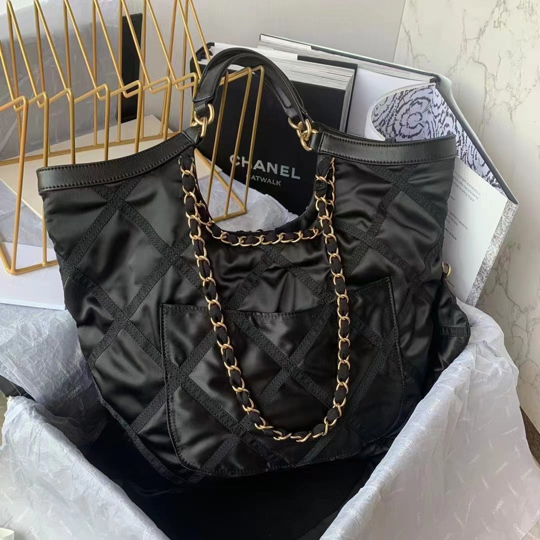 ππ‘ πππππ¬π¬ bag