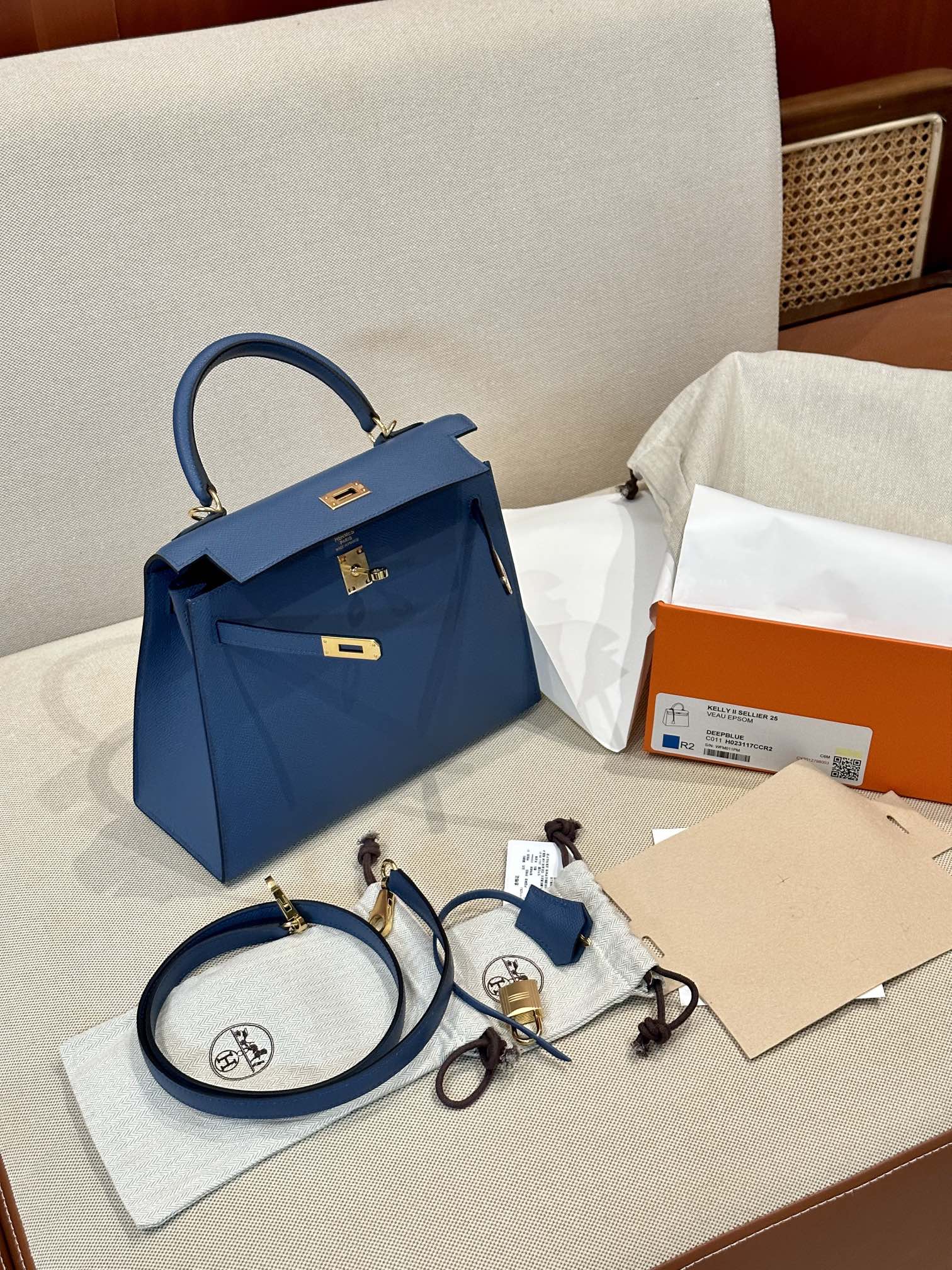 Kelly BAG 24