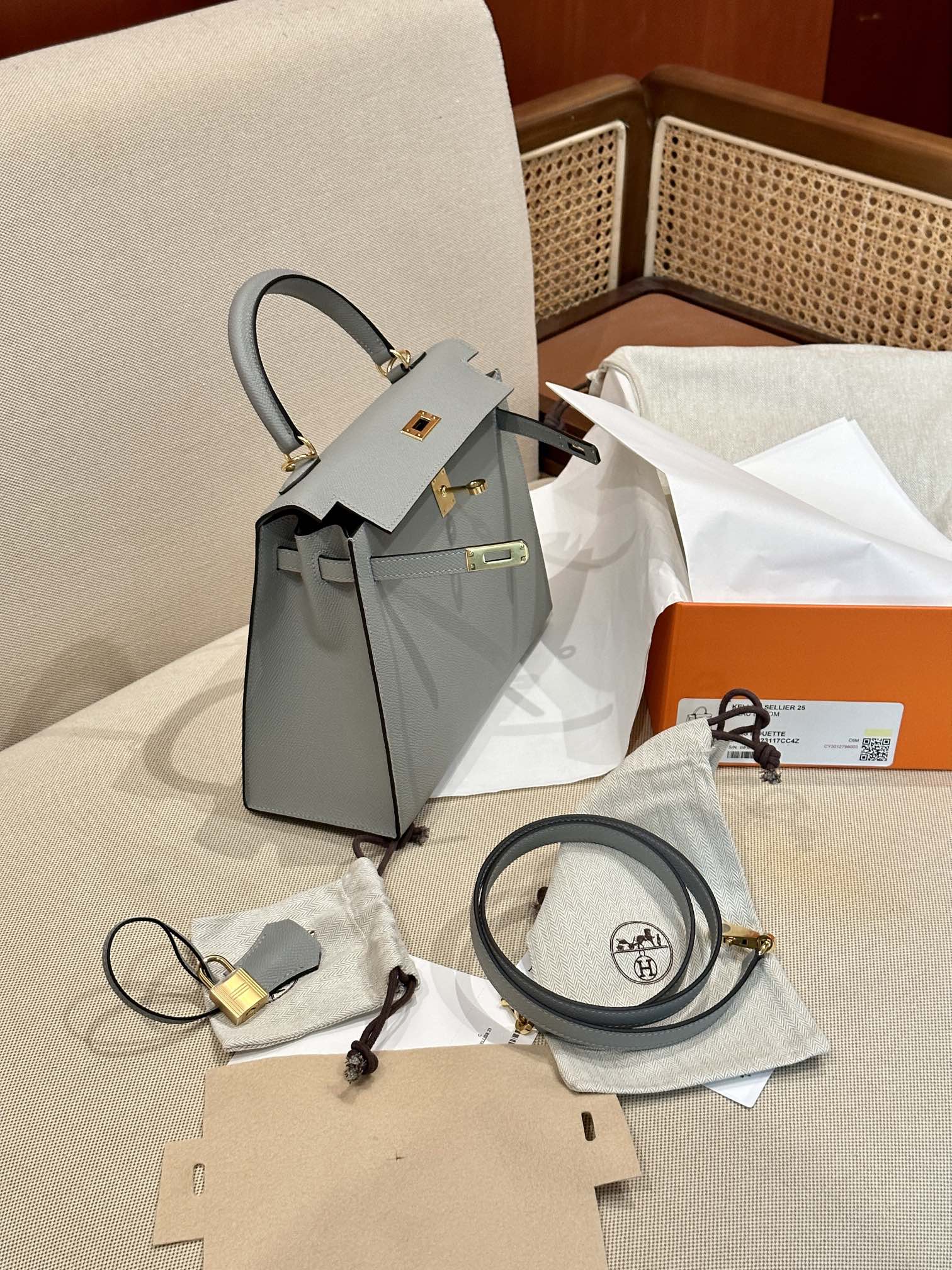 Kelly BAG 24