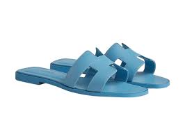 H sandal