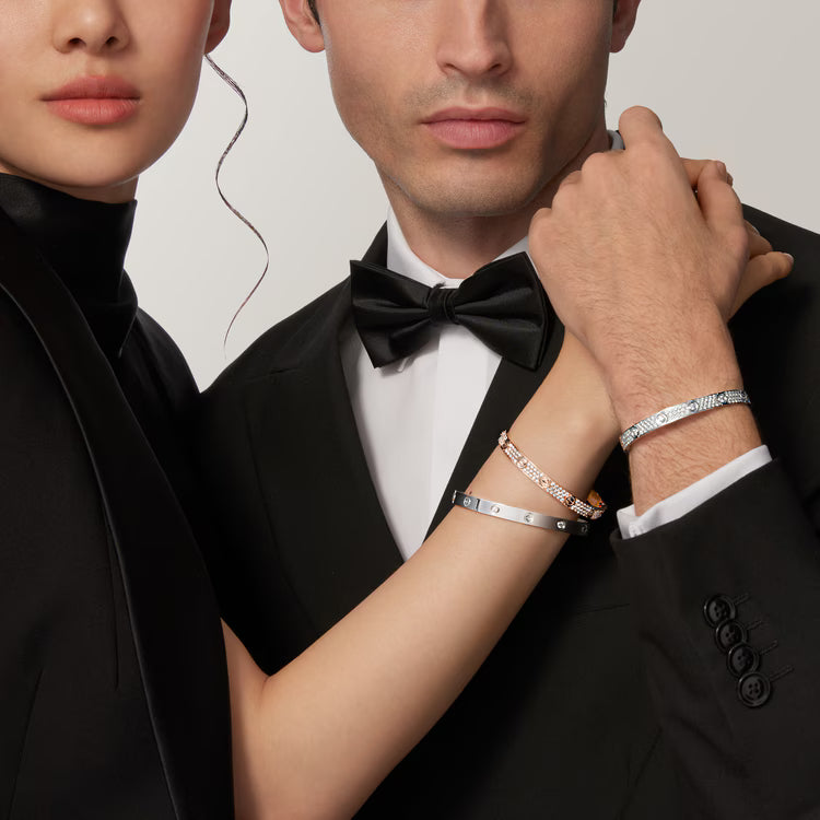 LOVE bracelet, classic model, paved, 10 diamonds