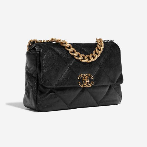 ch 19 bag celebrity