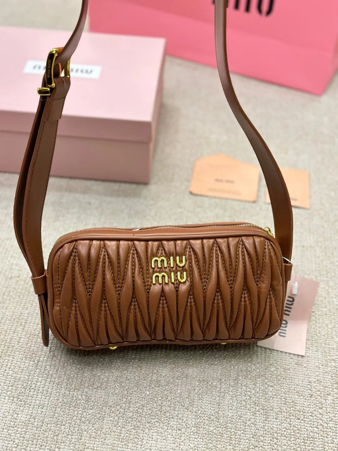 Miumiu Cowhide Bag 25cm*13cm