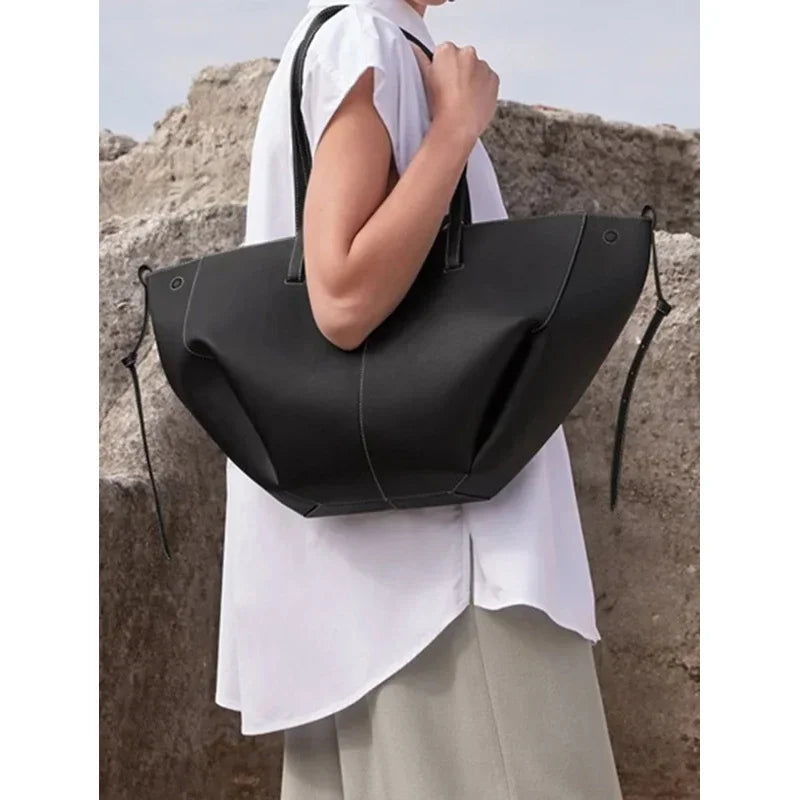 Cyme Bag
