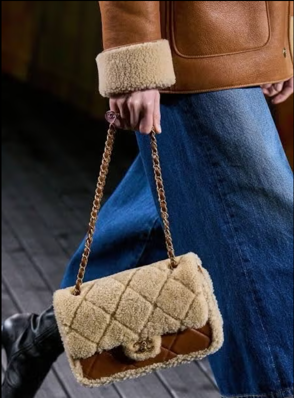 CH 24K BROWN  MEDIUM