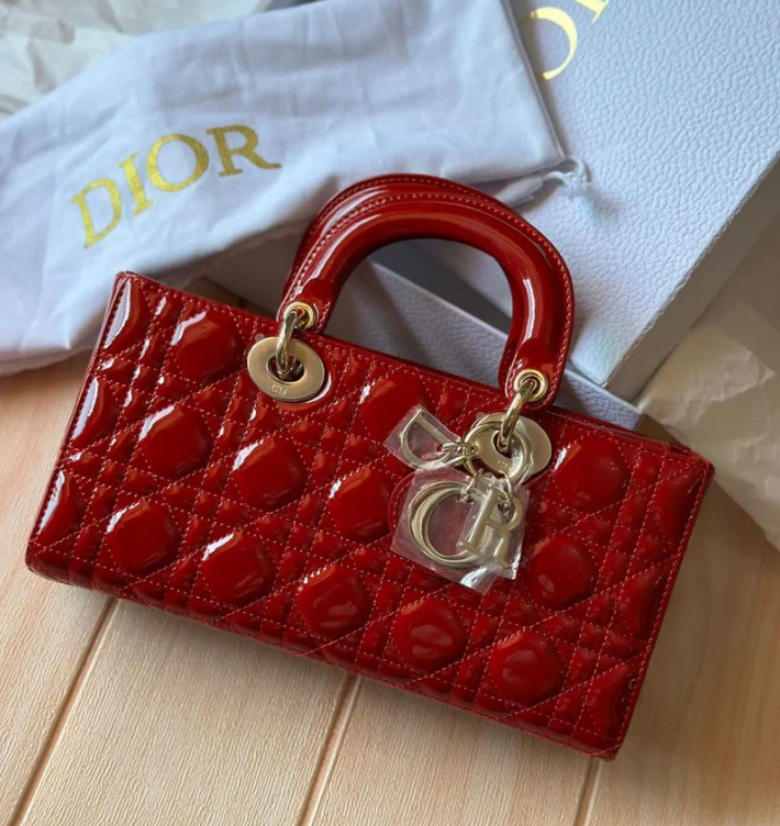 lady dor bag