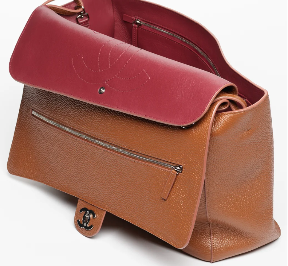 Vintage-Inspired Caviar Leather Work Bag – Large Tan Shoulder Briefcase