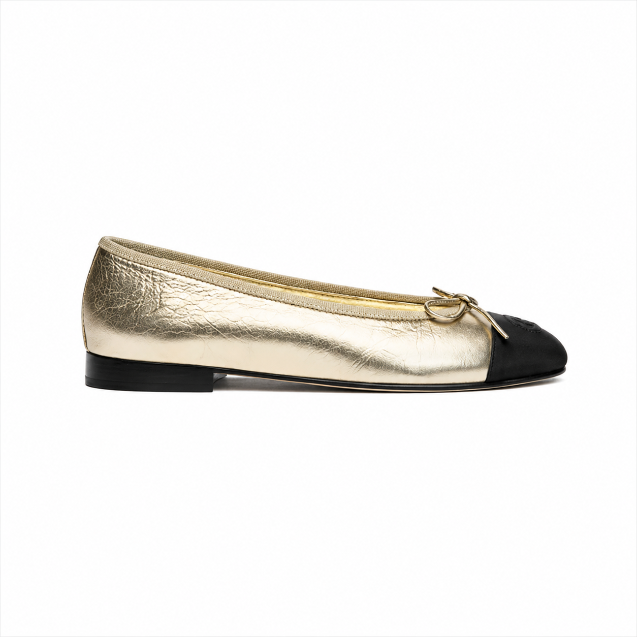 Classic Leather Ballet Flats – Two Tone Elegant Style