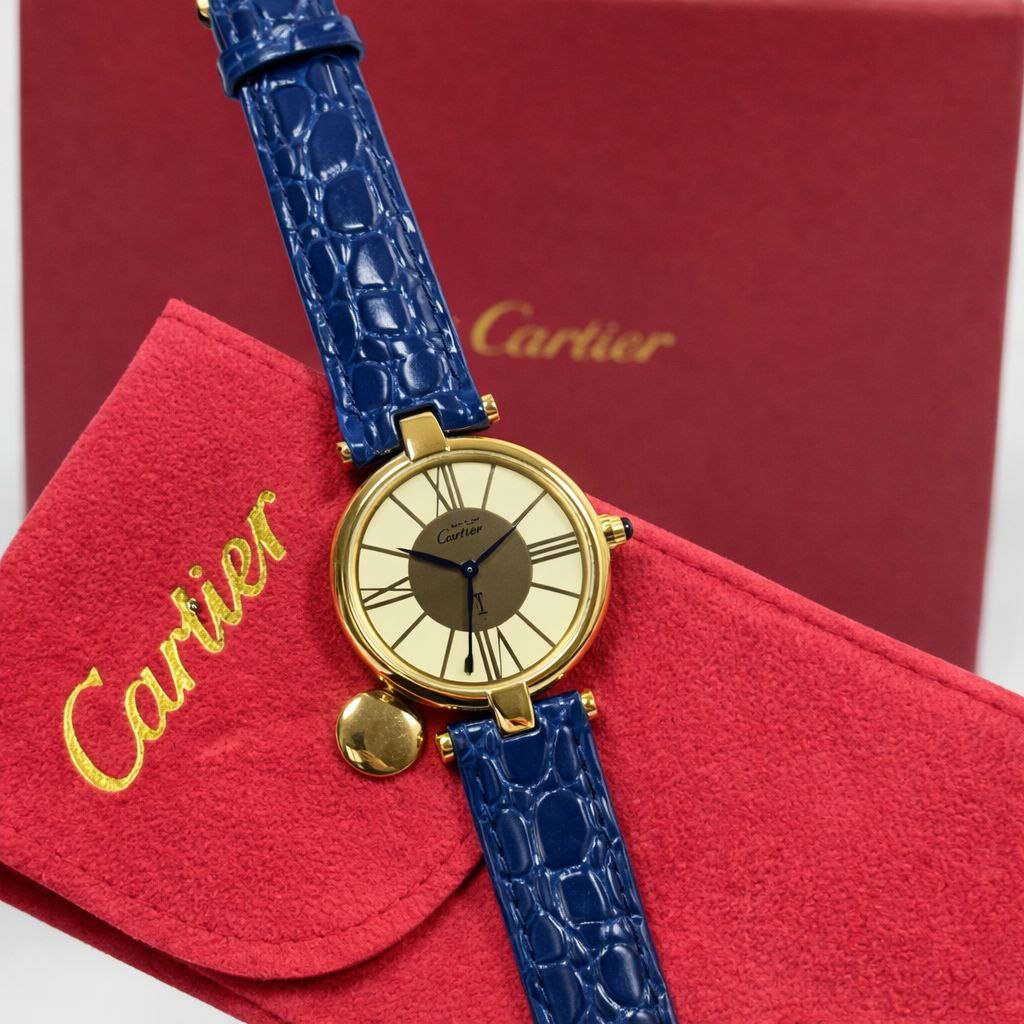 Luxury Diamond Dial Watch – Elegant Leather Strap | Classic Paris Style